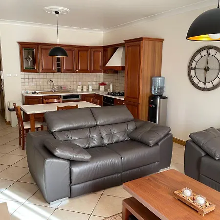 Beautiful With Pool * St. Paul's Bay