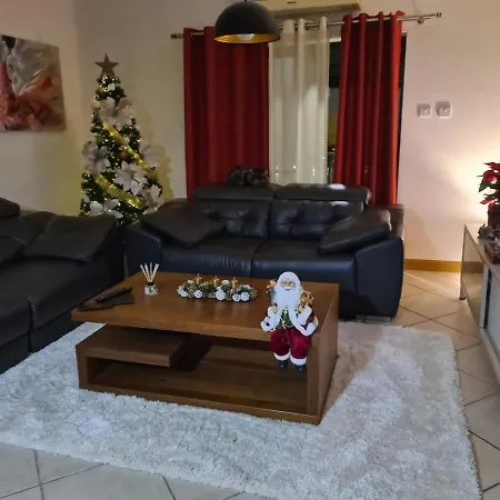 Beautiful With Pool *