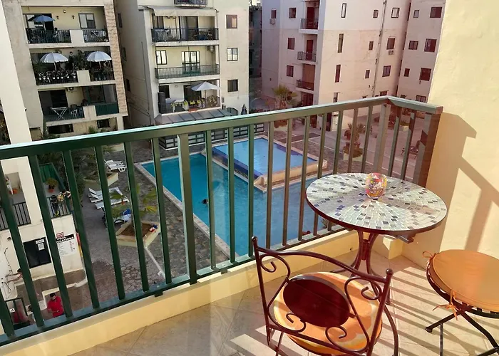 Apartamento Beautiful With Pool St Paul's Bay