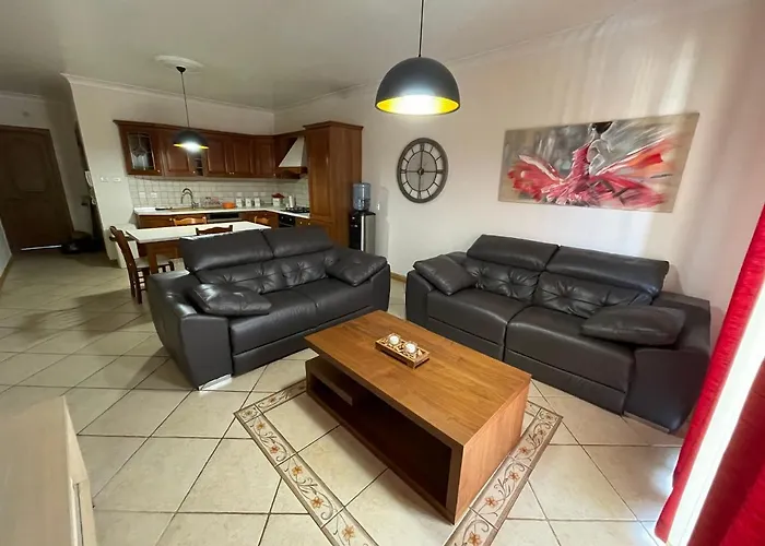 Beautiful With Pool St Paul's Bay